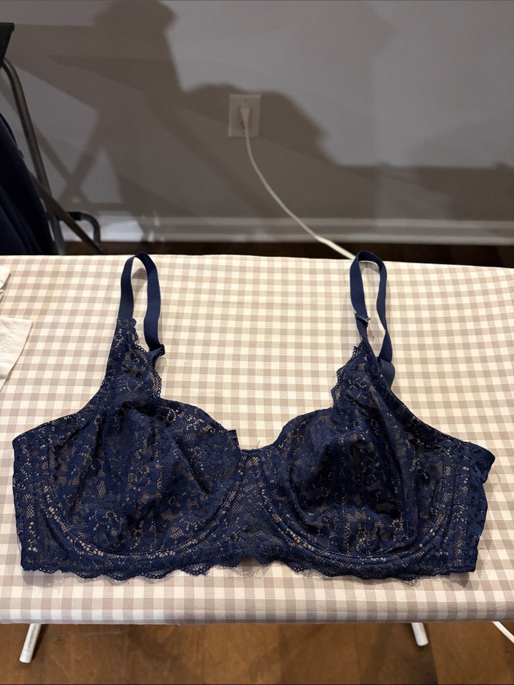 Tezenis Lace Underwire Bra with Sheer Floral Design